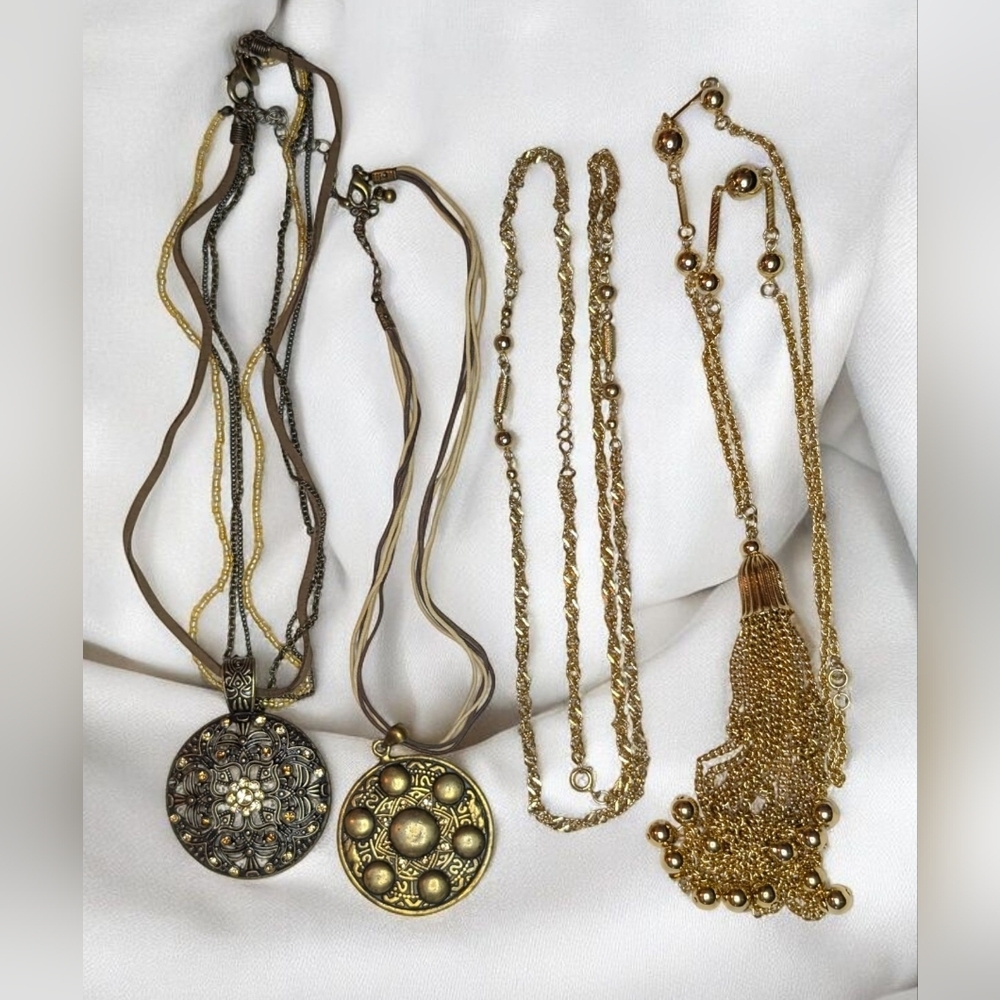 Necklace Lot (x4), Lia Sophia Necklace, Gold Tone Chains Necklaces
